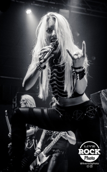 Burning Witches - Live Rock Photo